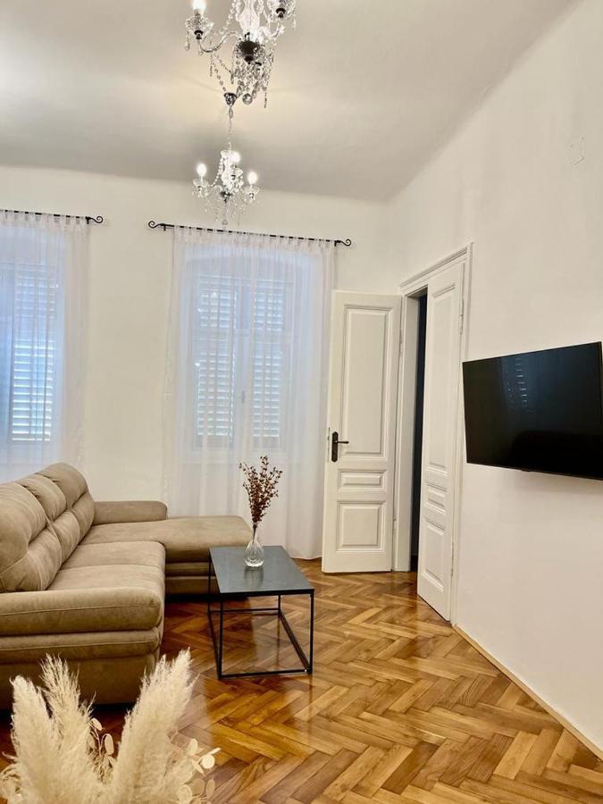 Apartmán Lux Apartmans Pula Exteriér fotografie