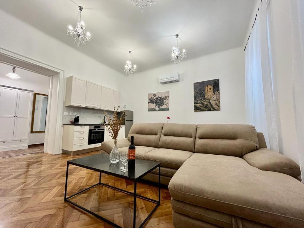 Apartmán Lux Apartmans Pula Exteriér fotografie