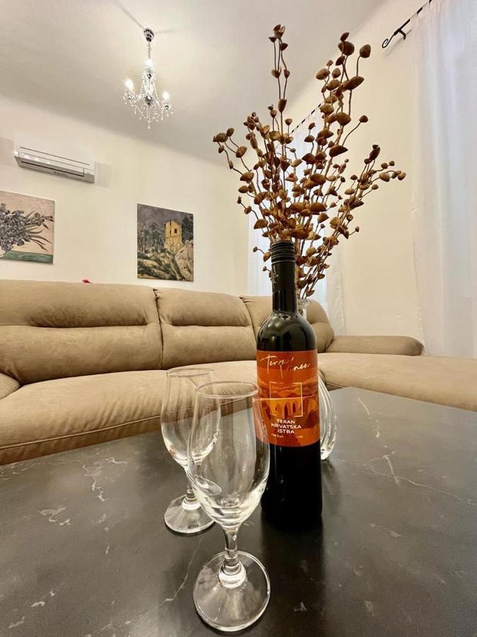 Apartmán Lux Apartmans Pula Exteriér fotografie